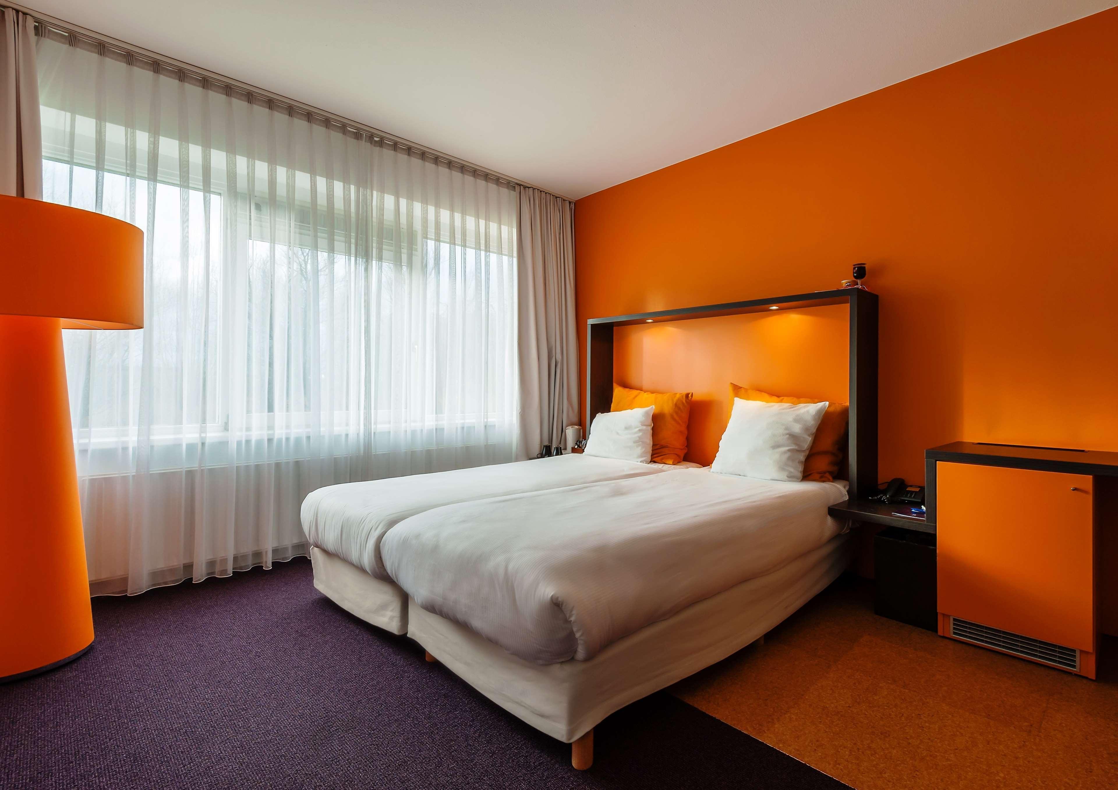 Hotel Best Western Plus Midamerica 4*